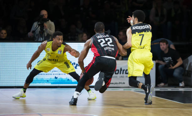 友并未沉默 友并未沉默