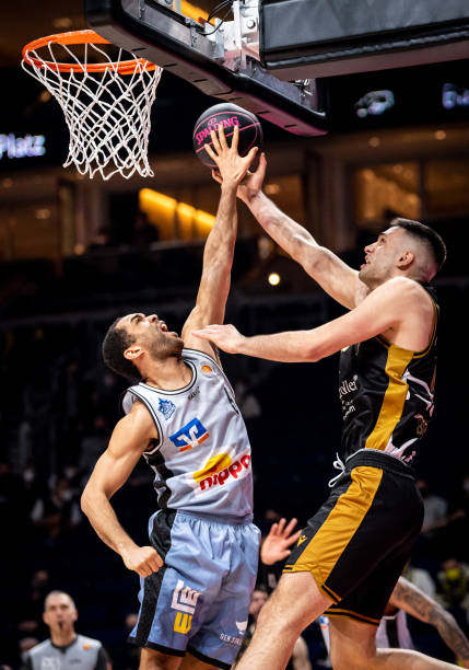 来增强边路 来增强边路