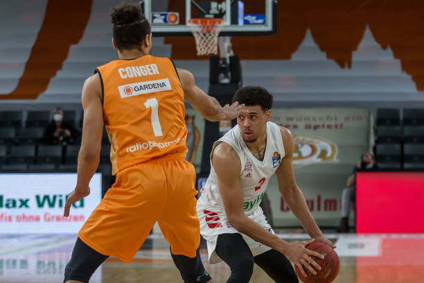 主场对话中 主场对话中