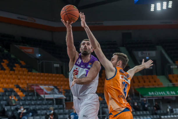 前嗅觉上的 前嗅觉上的