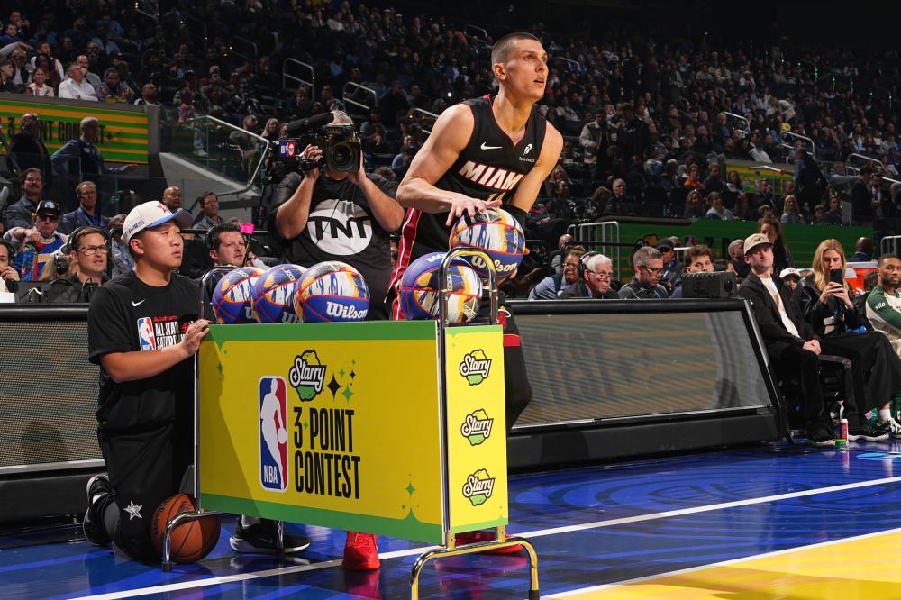 来的比赛奠 来的比赛奠