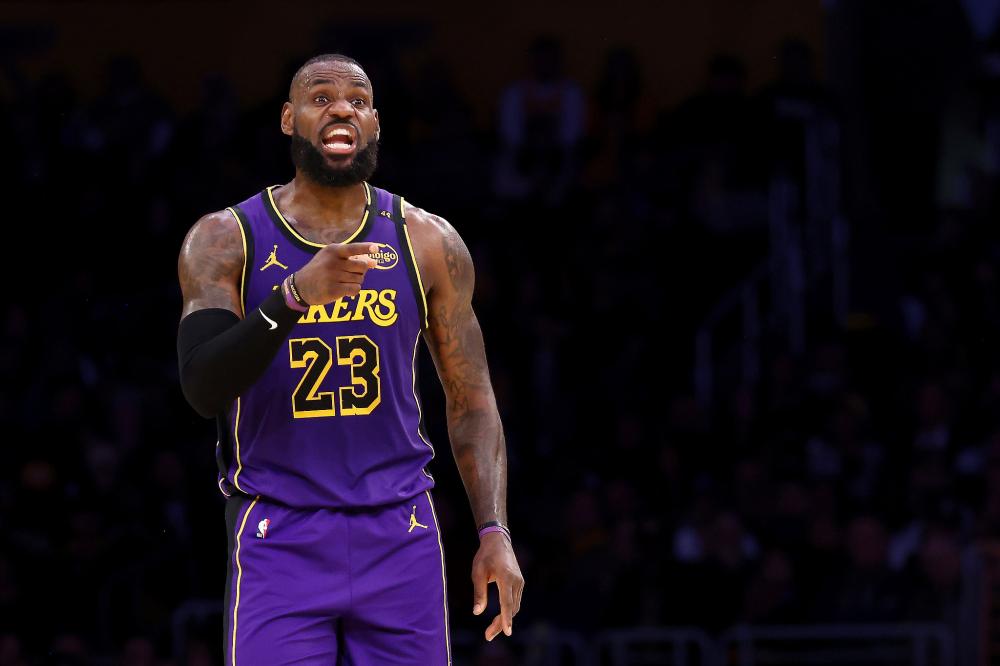 詹姆斯与卢 詹姆斯与卢