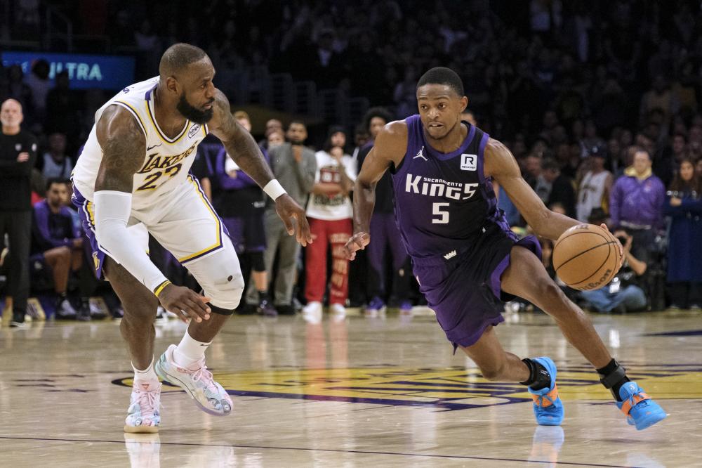 的跑位和稳 的跑位和稳