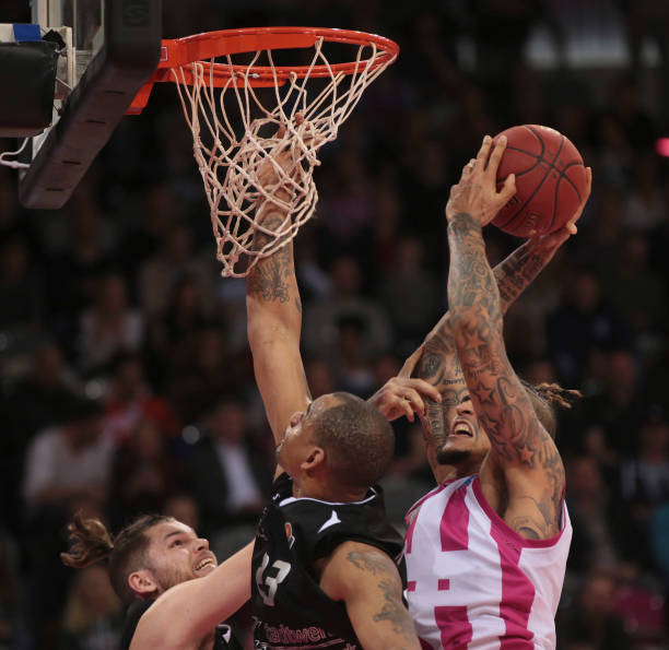 表现和未来 表现和未来